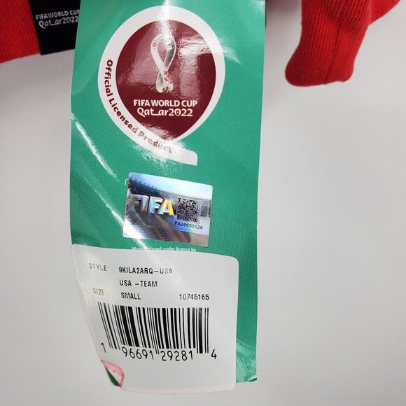 NWT Fifa World Cup Qatar 2022 Long Sleeve Pullover Sweatshirt  Size Small - Picture 3 of 13
